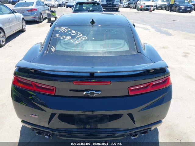 Chevrolet CAMARO 2SS 2018 1G1FH1R71J0142067 Image 16