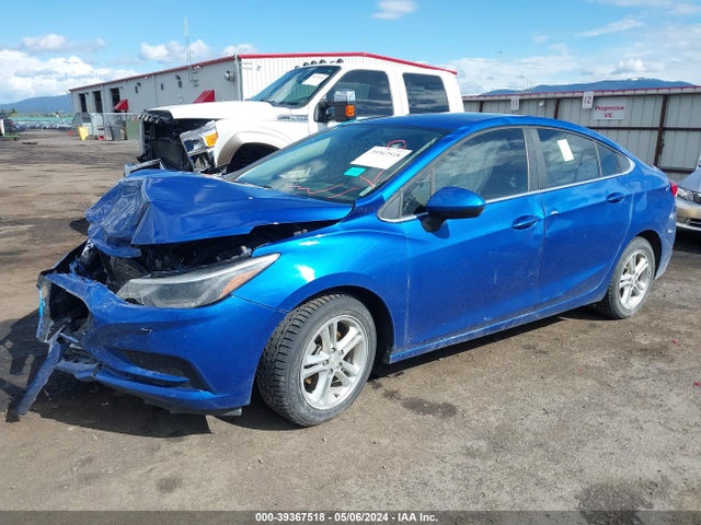 Chevrolet Cruze Lt Auto 2018 1G1BE5SMXJ7238902 Image 2
