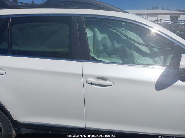 Subaru Outback 2.5i Limited 2019 4S4BSANC4K3347906 Image 14