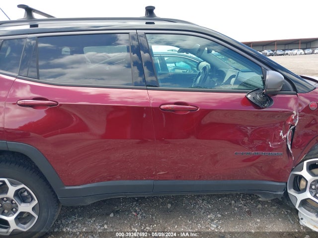 3C4NJDDB3NT136865 Jeep Compass Trailhawk 4x4