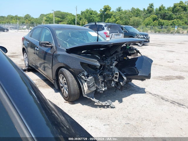 2018 1N4AL3AP4JC189377 main image