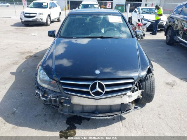 WDDGF4HB1EA959103 Mercedes-Benz C 250 Luxury/sport