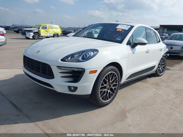 2018 PORSCHE MACAN WP1AA2A50JLB19639 Photo 1