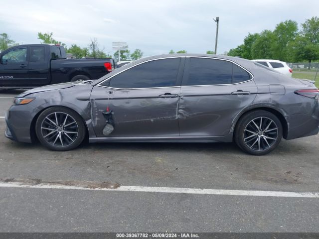 4T1T11BK9NU065049 Toyota Camry Se Awd