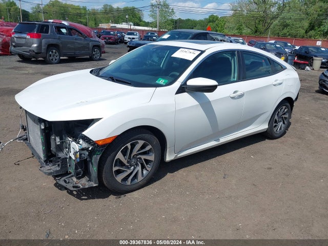 Honda CIVIC EX 2018 2HGFC2F74JH571880 Image 2