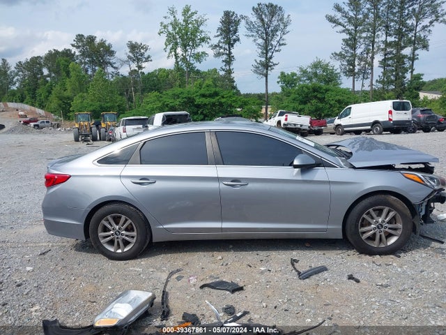 Hyundai Sonata 2017 5NPE24AF0HH584764 Image 13