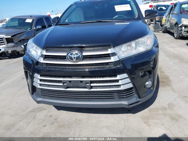Toyota Highlander Xle 2019 5TDKZRFH9KS569736 Image 12