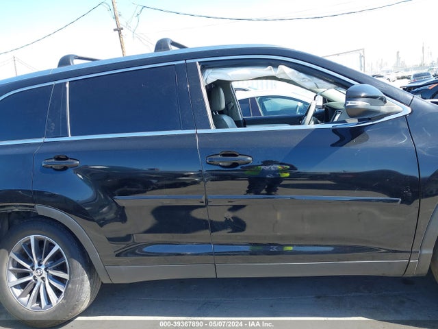 Toyota Highlander Xle 2019 5TDKZRFH9KS569736 Image 13
