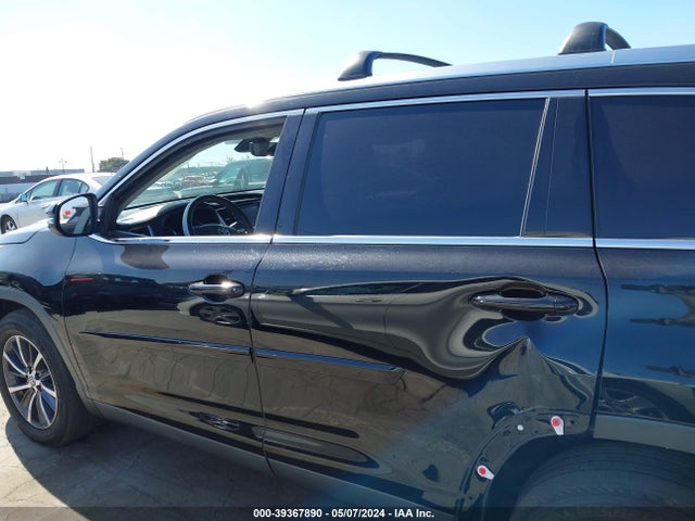 Toyota Highlander Xle 2019 5TDKZRFH9KS569736 Image 14