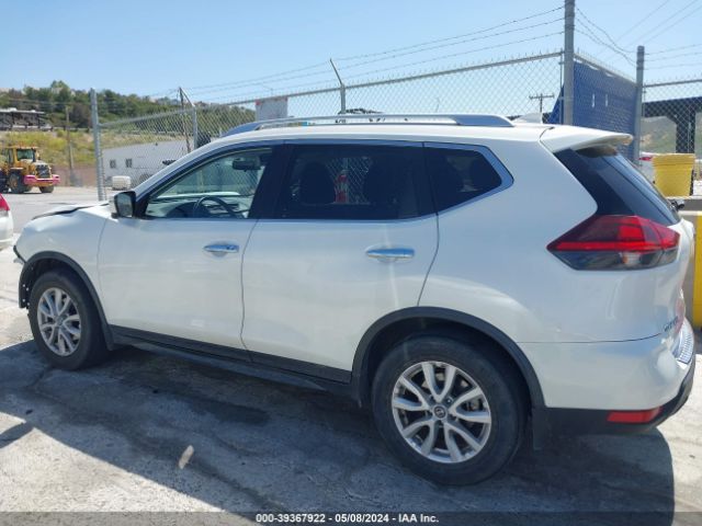 JN8AT2MT5JW492393 Nissan ROGUE SV