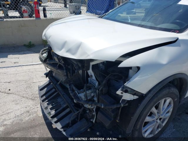 JN8AT2MT5JW492393 Nissan ROGUE SV
