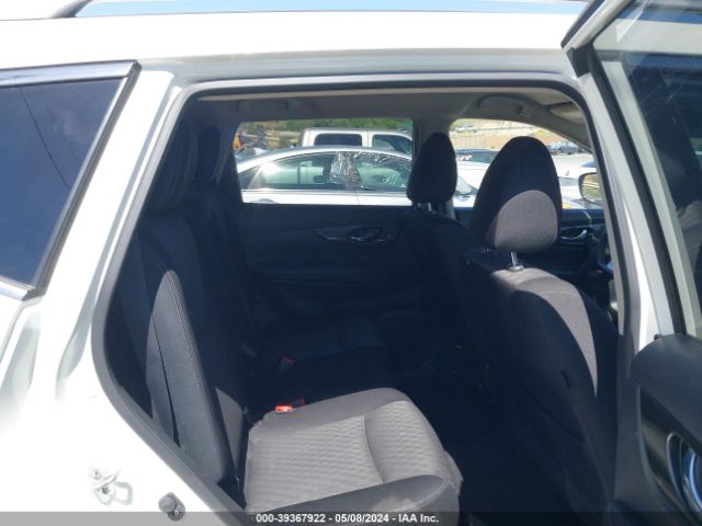 JN8AT2MT5JW492393 Nissan ROGUE SV