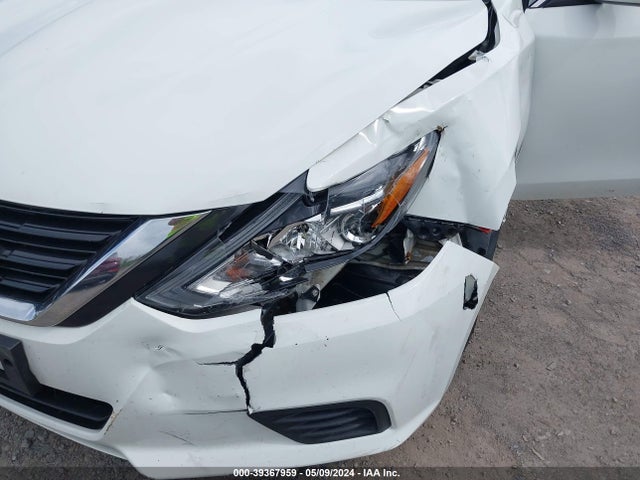 Nissan Altima 2.5 S 2018 1N4AL3AP0JC140452 Image 6