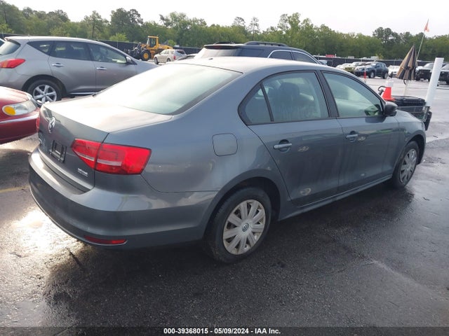 3VW1K7AJ7FM306274 Volkswagen Jetta 2.0l S