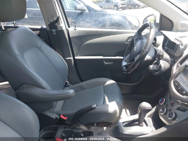 Chevrolet Sonic Ltz Auto 2015 1G1JE6SB5F4120135 Image 5