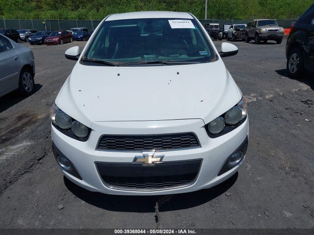 Chevrolet Sonic Ltz Auto 2015 1G1JE6SB5F4120135 Image 6