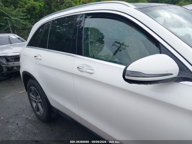 WDC0G4KB1GF063143 Mercedes-Benz Glc 300 4matic
