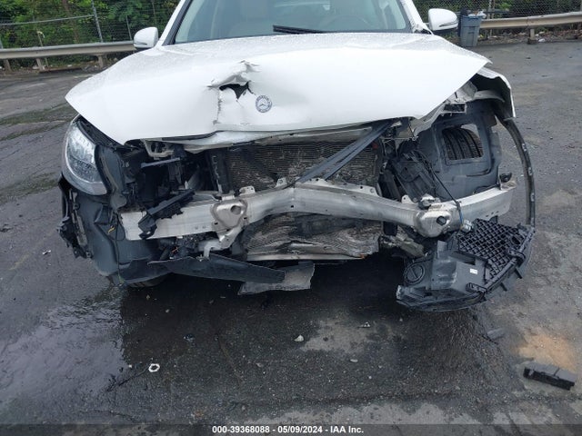 WDC0G4KB1GF063143 Mercedes-Benz Glc 300 4matic