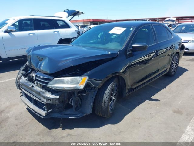 3VWD17AJ5GM218552 Volkswagen Jetta 1.8t Sport
