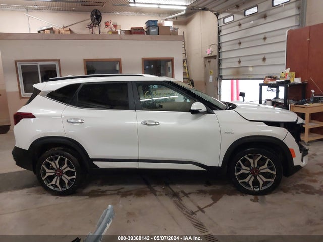 KIA Seltos Sx Turbo 2022 KNDETCA21N7307223 Image 14