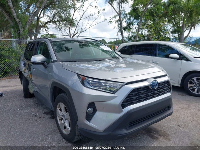 Toyota Rav4 Xle Hybrid 2021 4T3R6RFV3MU025246 zdjęcie główne