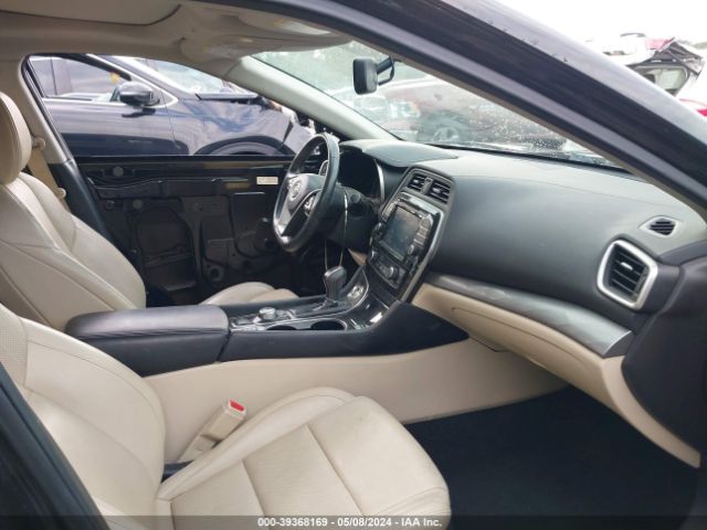 1N4AA6AP1GC448066 Nissan Maxima 3.5 Sl