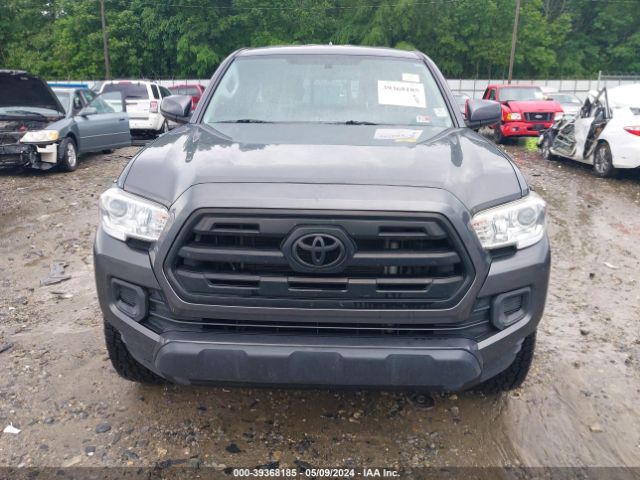 5TFRX5GN8HX098618 Toyota Tacoma Sr