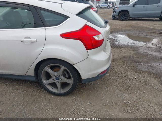1FADP3N27EL194515 Ford Focus Titanium