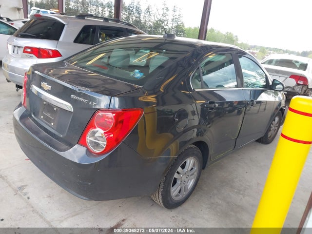 Chevrolet Sonic Lt Auto 2015 1G1JC5SGXF4135208 Image 4
