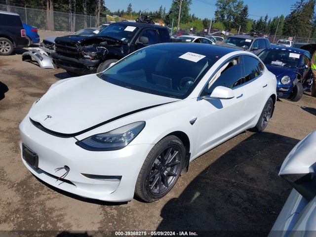 Tesla Model 3 Long Range/performance 2018 5YJ3E1EB8JF085400 Image 2