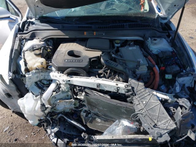 3LN6L2LU3FR629395 Lincoln MKZ HYBRID