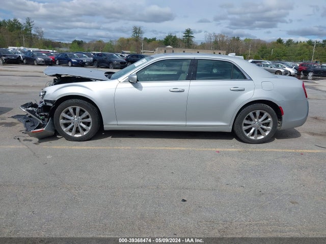 2C3CCARG7LH159175 Chrysler 300 Touring L Awd