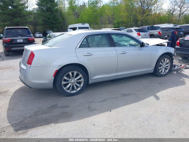 2C3CCARG7LH159175 Chrysler 300 Touring L Awd