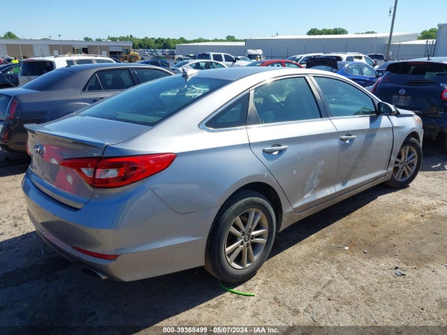 Hyundai SONATA SE 2016 5NPE24AF7GH368358 Image 4