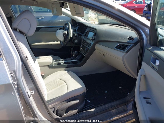 Hyundai SONATA SE 2016 5NPE24AF7GH368358 Image 5