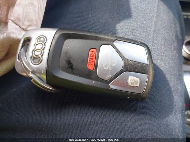 WA1VAAF75KD033689 Audi Q7 55 Premium