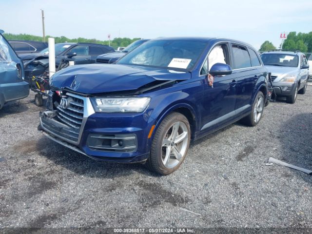 WA1VAAF75KD033689 Audi Q7 55 Premium