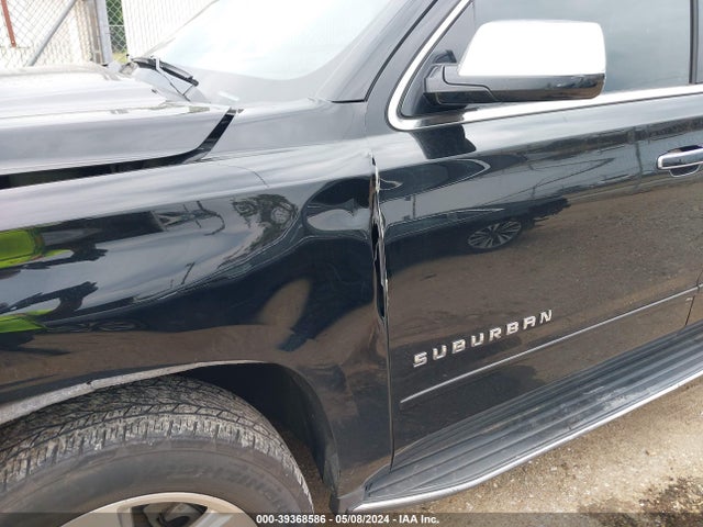 Chevrolet Suburban Premier 2017 1GNSCJKC7HR114279 Image 18