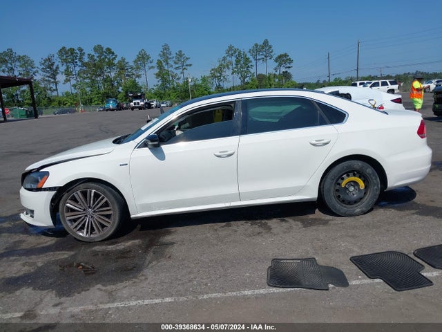 1VWBS7A34EC097274 Volkswagen Passat 1.8t Sport