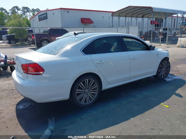 1VWBS7A34EC097274 Volkswagen Passat 1.8t Sport