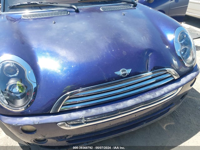 2005 MINI COOPER WMWRF33425TF60632 Photo 5