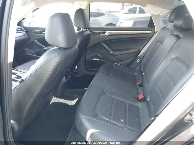1VWGT7A38HC000939 Volkswagen Passat 1.8t Se