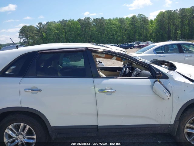 KIA Sorento Lx V6 2015 5XYKT4A79FG639905 Image 13