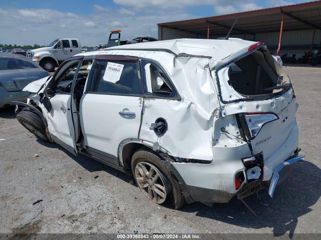 KIA Sorento Lx V6 2015 5XYKT4A79FG639905 Image 3