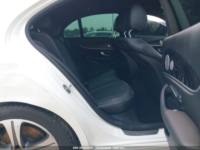 WDDZF4JB1KA615107 Mercedes-Benz E 300