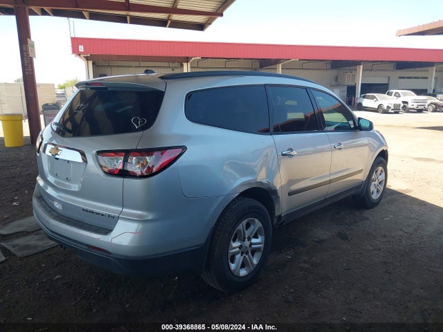 Chevrolet Traverse Ls 2015 1GNKRFED7FJ340088 Image 4