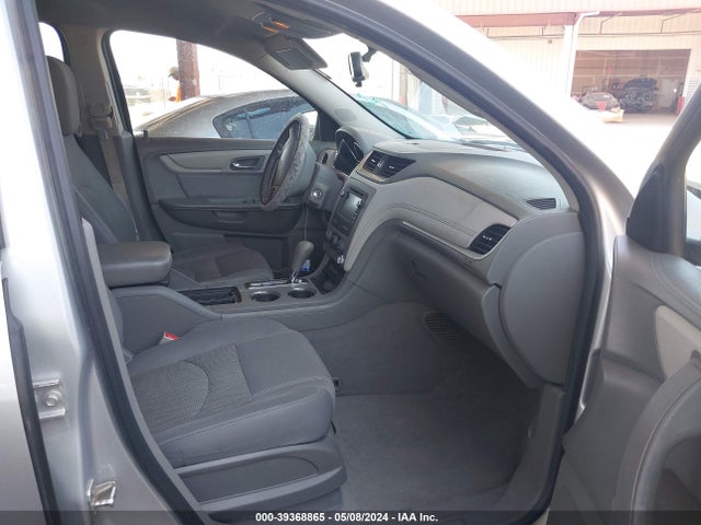 Chevrolet Traverse Ls 2015 1GNKRFED7FJ340088 Image 5