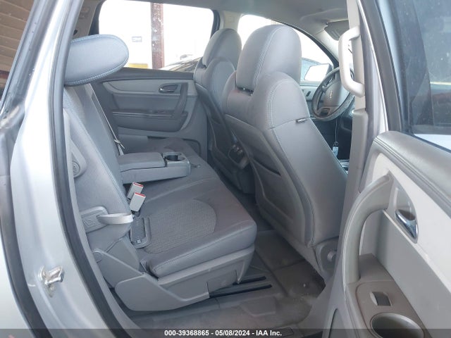Chevrolet Traverse Ls 2015 1GNKRFED7FJ340088 Image 8