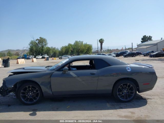2C3CDZAG8KH561793 Dodge Challenger Sxt