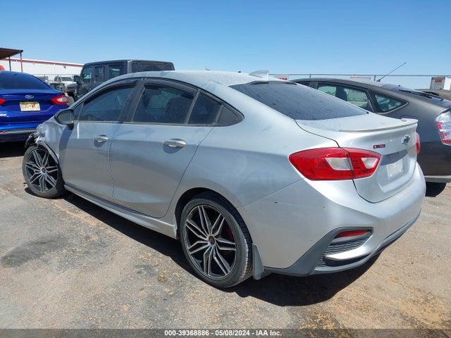 Chevrolet Cruze Lt Auto 2018 1G1BE5SM0J7145046 Image 3